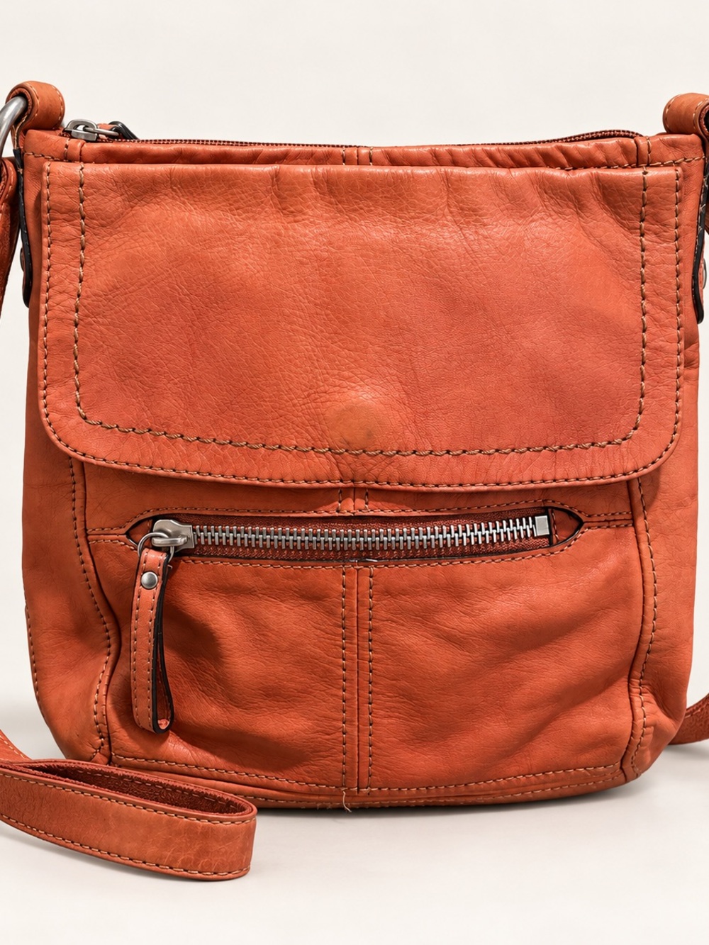Fossil Hanover ZB2869 Coral Orange Leather Crossbody Bag Y2K